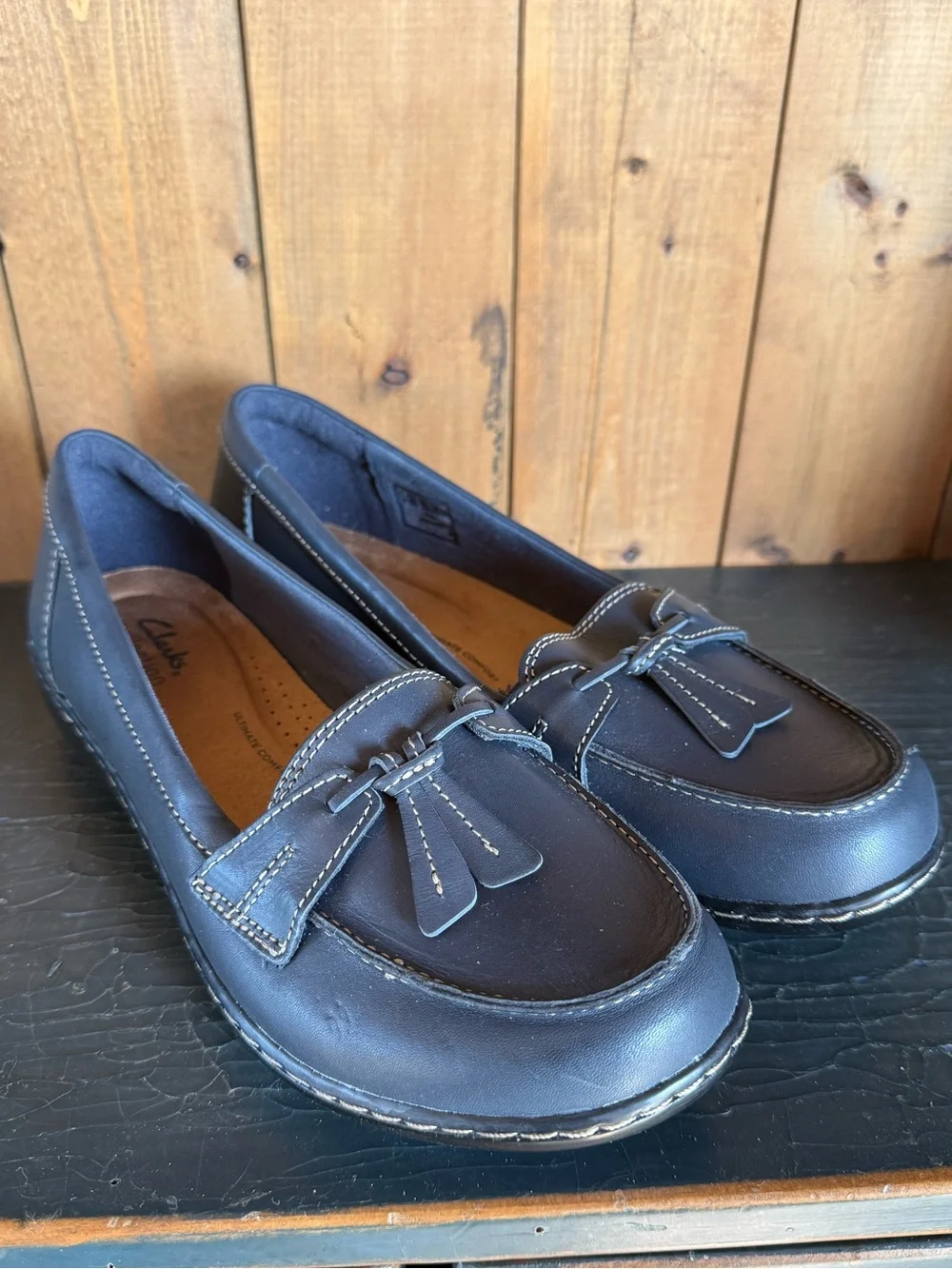 Clarks Collection Ultimate Comfort Ashland Slip-on Leather Loafer Shoe Navy 9